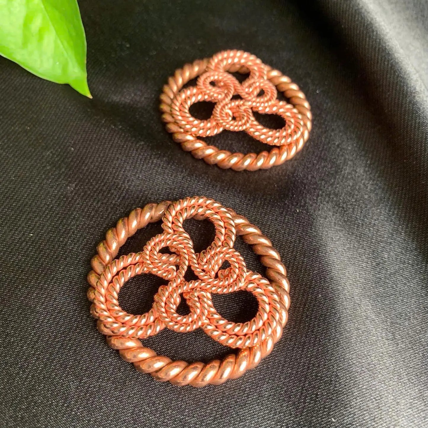 Heddeka Pendant