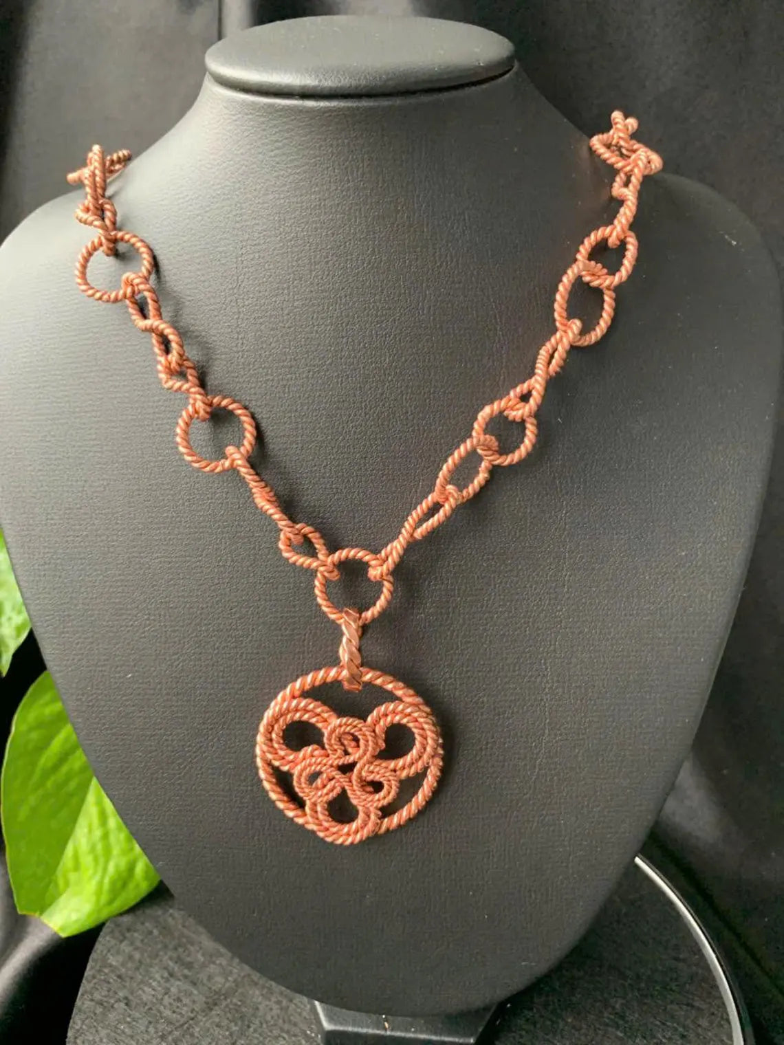 Heddeka Copper Pendant Necklace