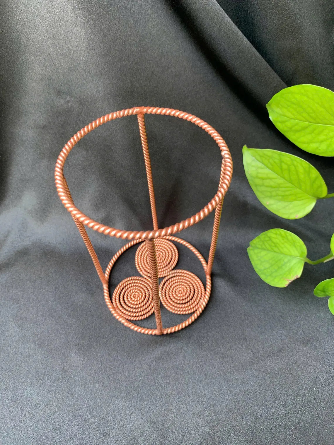 Tensor Ring Water Charger