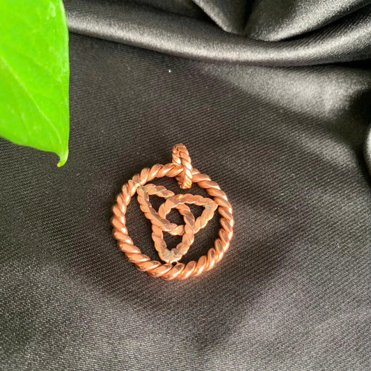 Tensor Ring Pendant Celtic Trinity